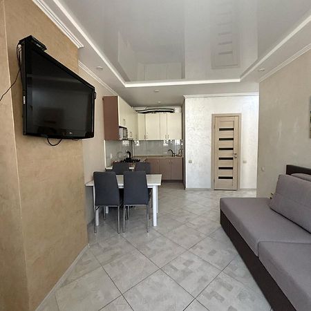 Apartment In Khmelnytsky Street Leópolis Exterior foto