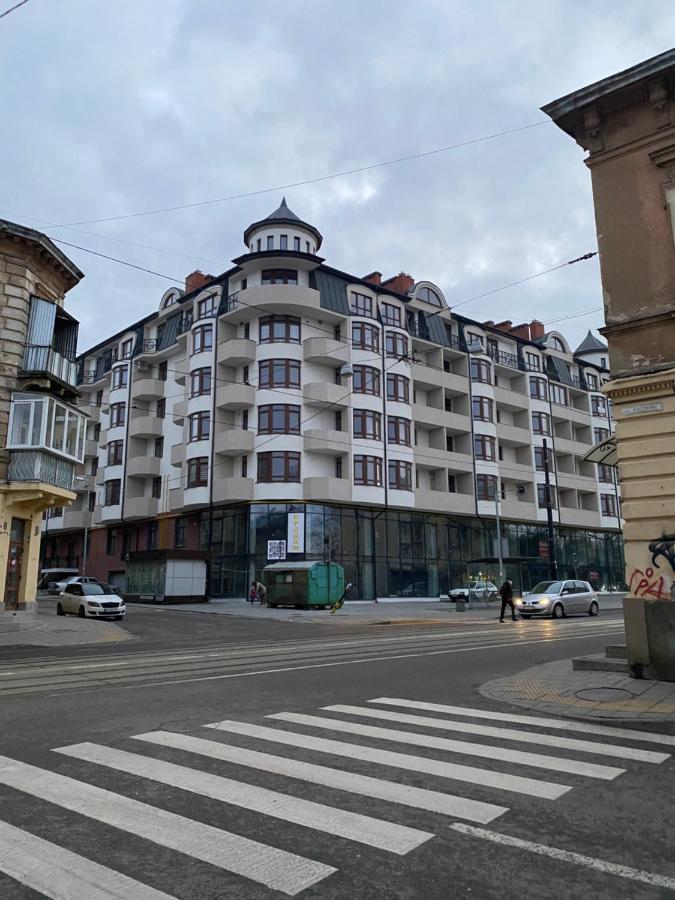 Apartment In Khmelnytsky Street Leópolis Exterior foto