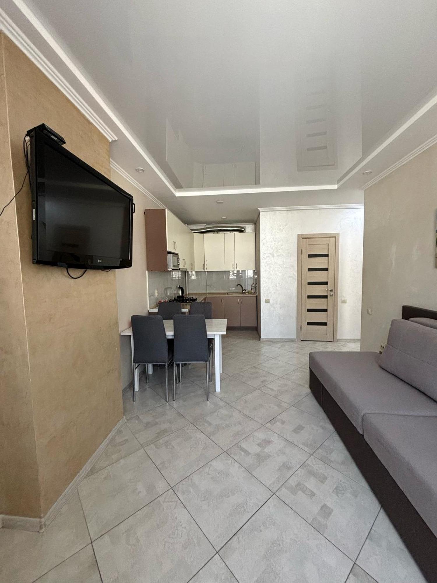 Apartment In Khmelnytsky Street Leópolis Exterior foto